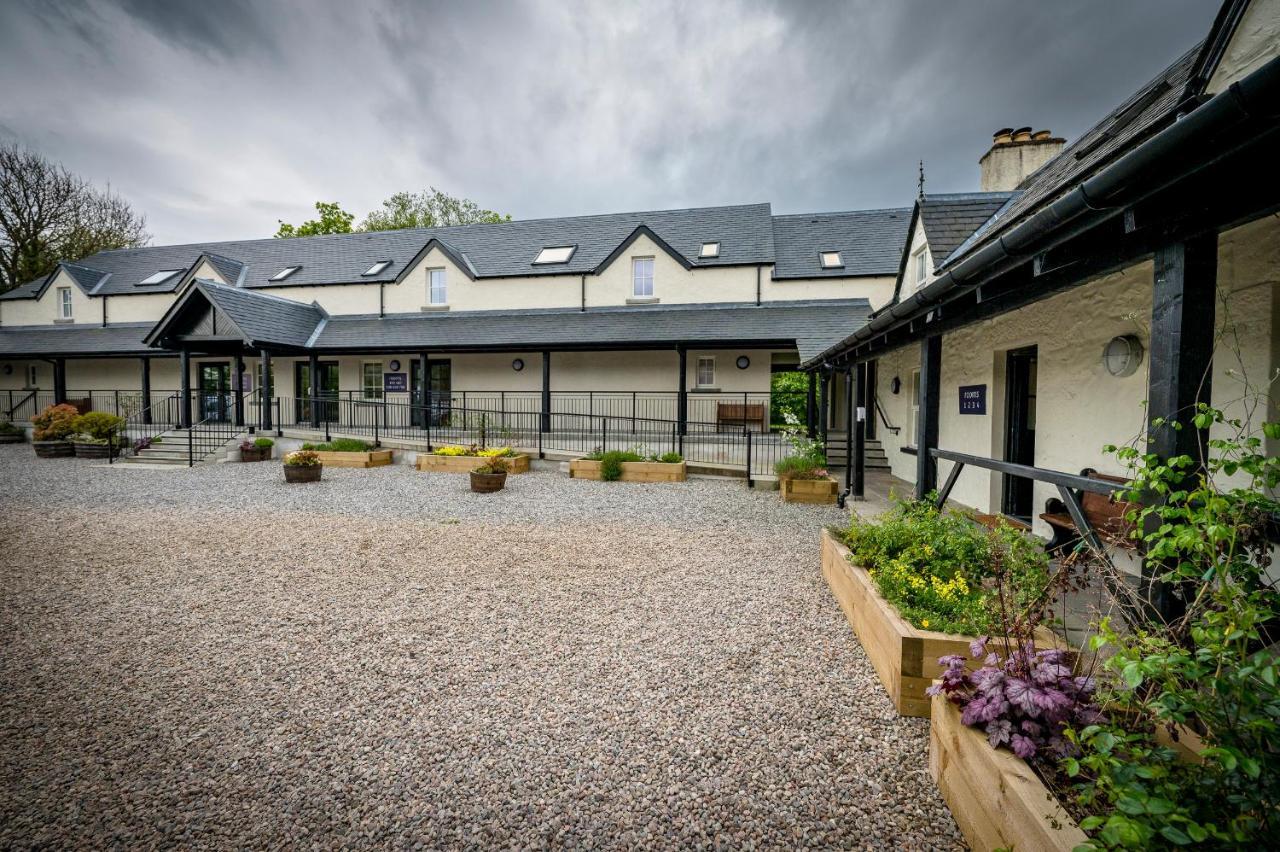 Loch Ness Bunk Inn Drumnadrochit Exterior foto